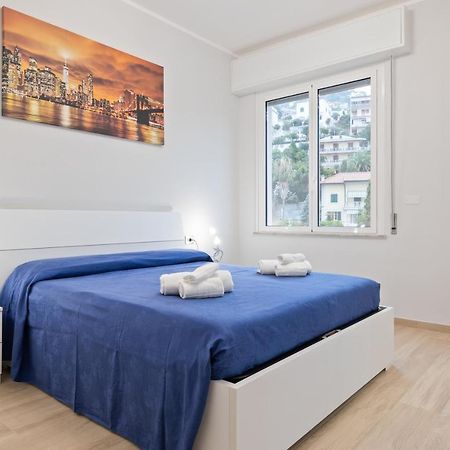 Modern Flat 250 Mt From The Sea - Albissola Marina Exterior foto