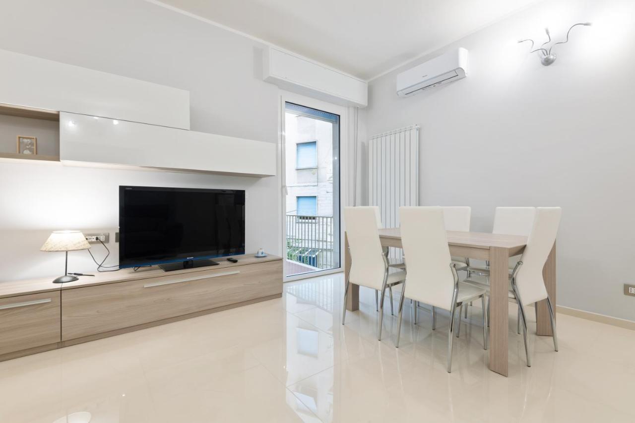 Modern Flat 250 Mt From The Sea - Albissola Marina Exterior foto